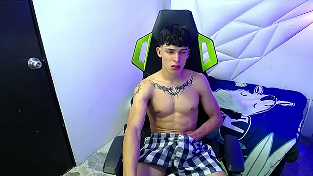 Liom_Gym Chat XXX live