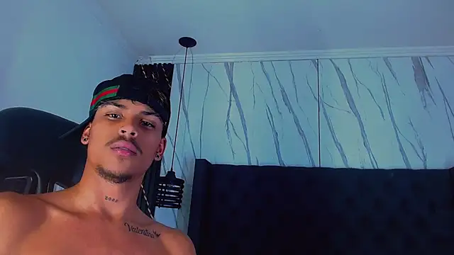 دردشة Angel_foxc13 الجنسية المباشرة