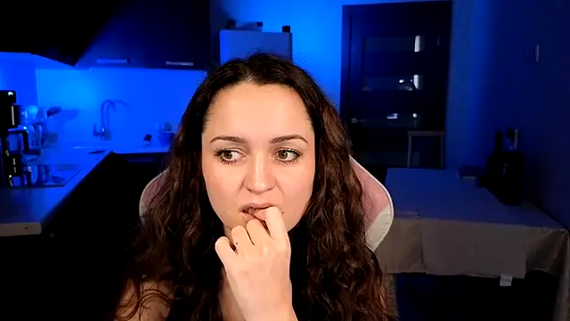 Cerann1 Live XXX-Chat