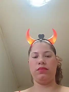 Czat XXX na żywo – EmilyCm