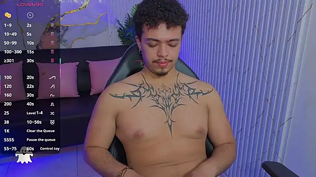 Dominic_tay – Naživo XXX chat