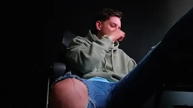 Chat XXX Live FelixStarkk