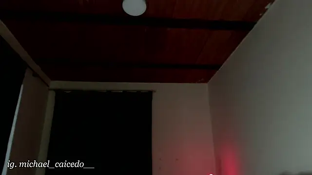 XXX chat uživo modela Jacob_z666