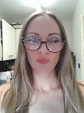 Chat XXX en directo de BABY-4-u