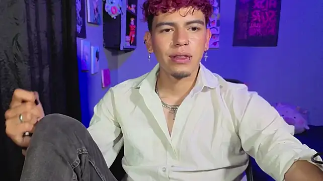 MikeyKuro Show Webcam
