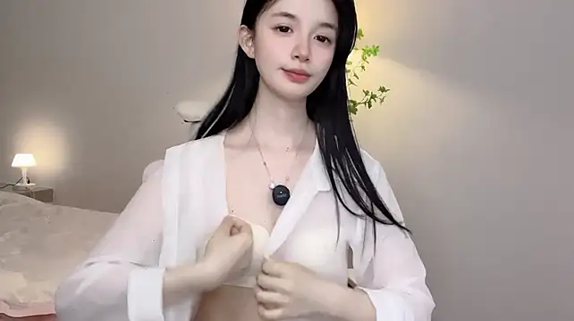 Annie-3 现场XXX聊天