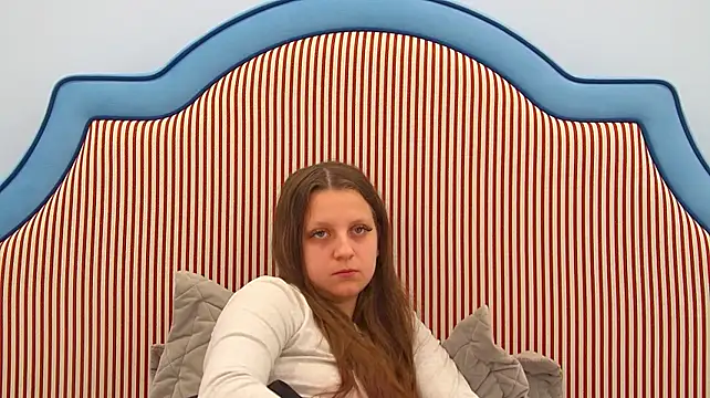 MaryMarmont's Live XXX Chat