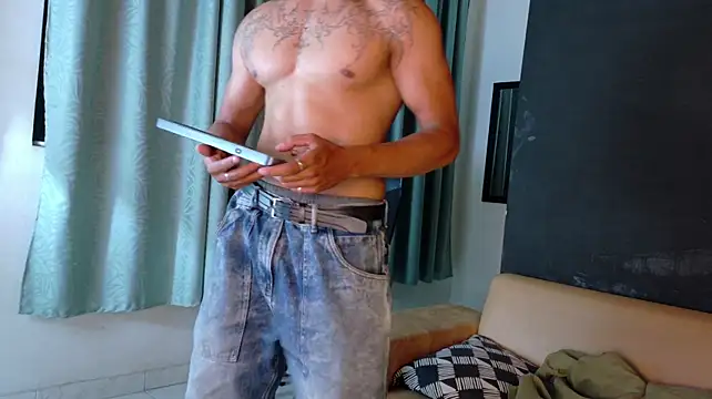 Chat XXX ao vivo de daniel_biig