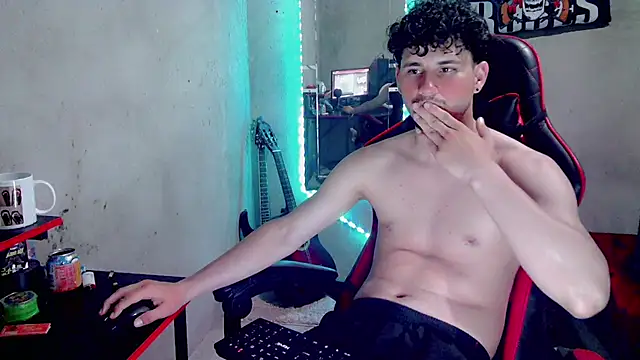 Atom_Hot Live XXX Chat