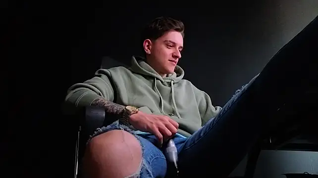 FelixStarkk Chat XXX in diretta