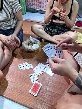 Pokazy przed kamerką – loanluanGD