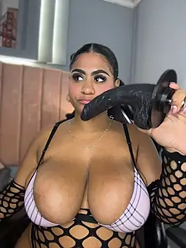 susyboobs_'s Live XXX Chat