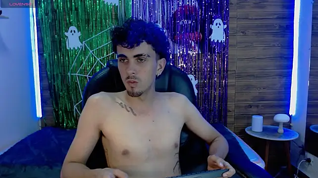 Czat XXX na żywo – noah_bluex