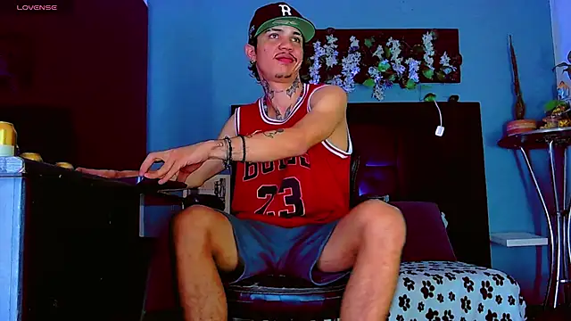 HannibalLester Live XXX-chat