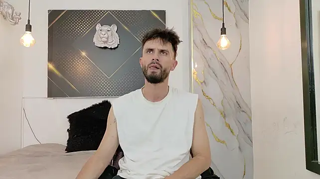 KingOfTemptation élő XXX-chatje