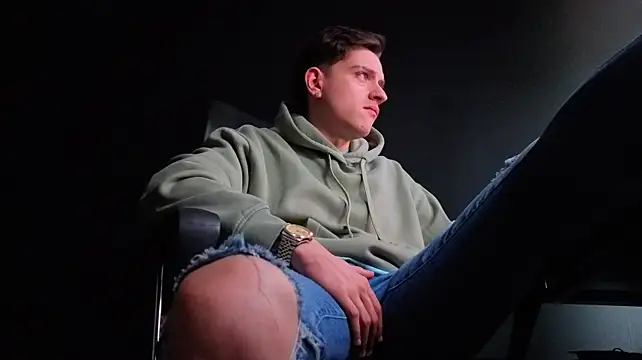 FelixStarkk Chat XXX in diretta