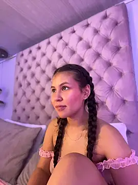 Chatroom XXX en direct de danika__x