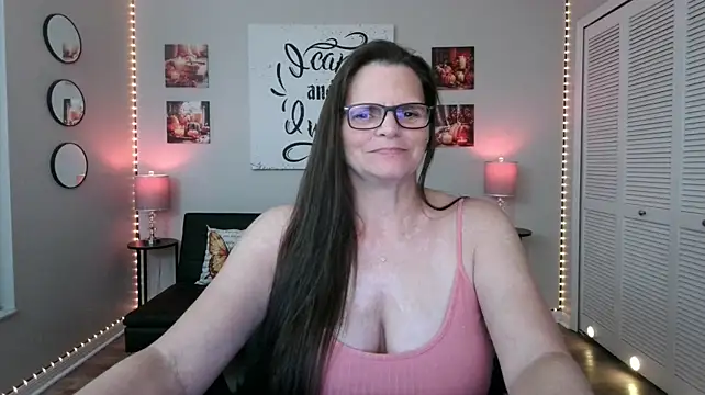 ClassySamantha's Live XXX Chat