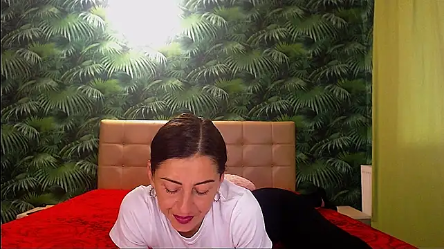 DirtyStella Chat XXX in diretta