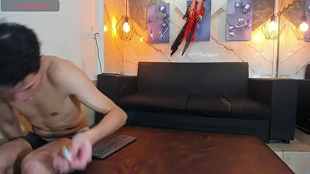 XXX chat uživo modela kai_bormann