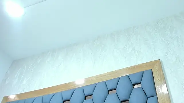دردشة crystal_sm الجنسية المباشرة