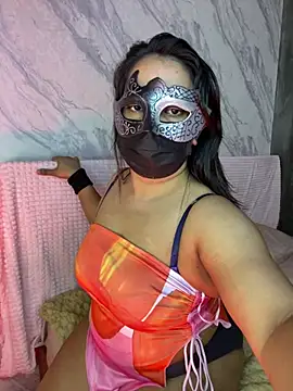 LioraWance Chat XXX live