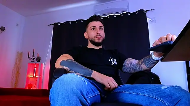 Chat XXX ao vivo de MightyAaron66