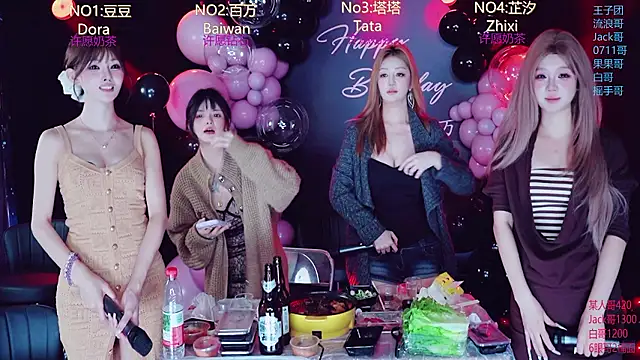 Živý XXX chat LuckyBaby818
