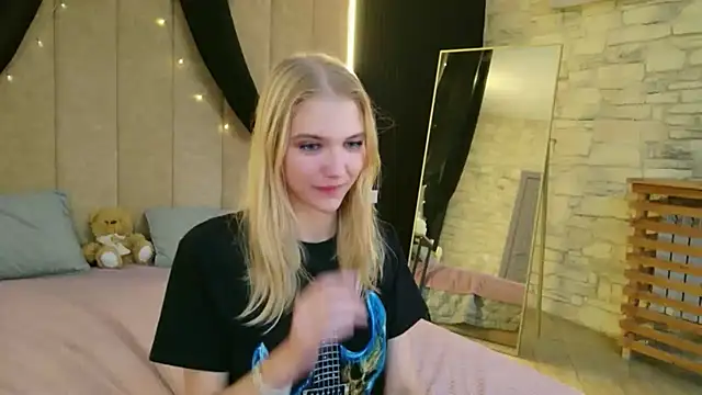 XXX chat uživo modela 4example_Chloe