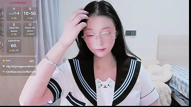 แชท XXX สดของ Q-Xixi