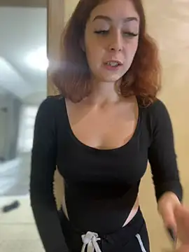 LynaFrost 라이브 XXX 채팅