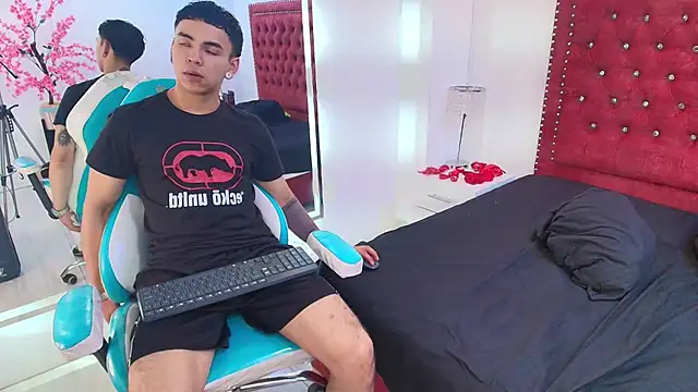Jaden_and_sofia Live XXX-chat