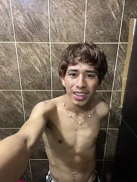 Chatroom XXX en direct de Ronny_Hot12