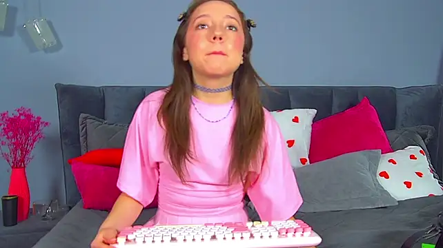 Chatroom XXX en direct de JaneJuno