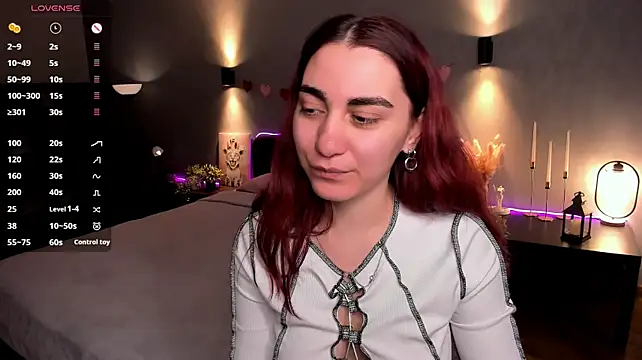 Chat XXX en directo de hannacheekss_