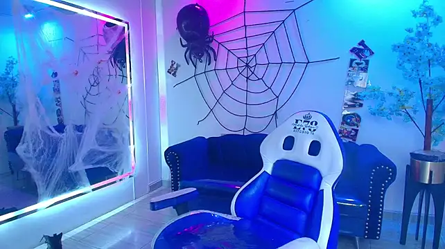 Czat XXX na żywo – Silvana_lane