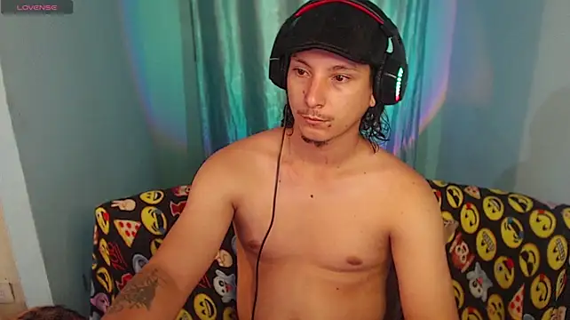Chat XXX ao vivo de MrKingsaintx