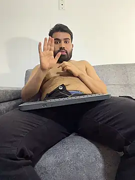 LucaLaurent Adlı Modelin Web Kamerası Şovu