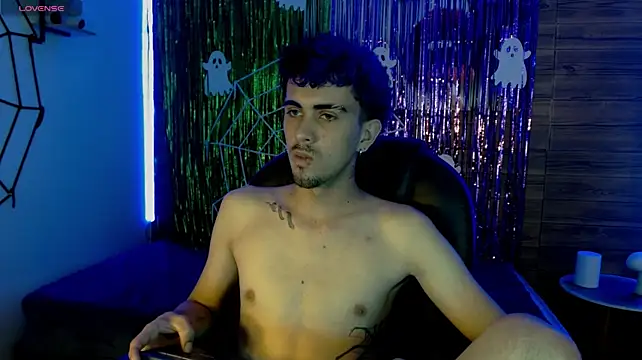 noah_bluex Chat XXX live