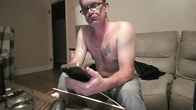 Czat XXX na żywo – The_Real_aDDix269