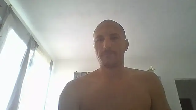 banger1994 Show in webcam