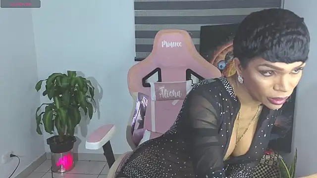 Queen_Morena Adlı Modelin Canlı XXX Sohbeti