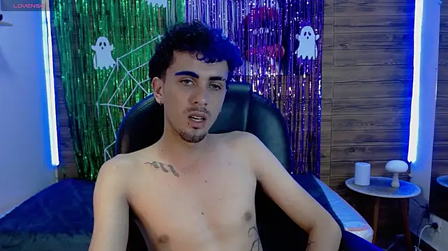 Chat XXX en directo de noah_bluex