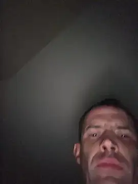 SingingTrunks live XXX chat