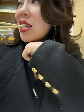 Chat +18 de anna_kk ao vivo