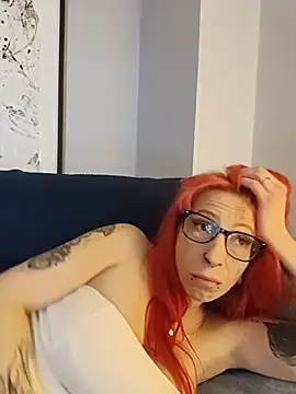 Ruby_Rebel Live XXX-Chat