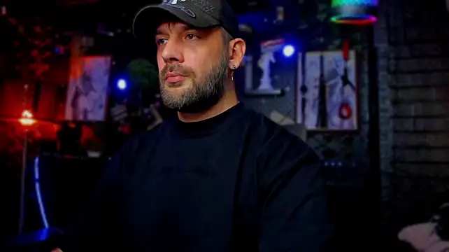 LexHardy XXX чат на живо