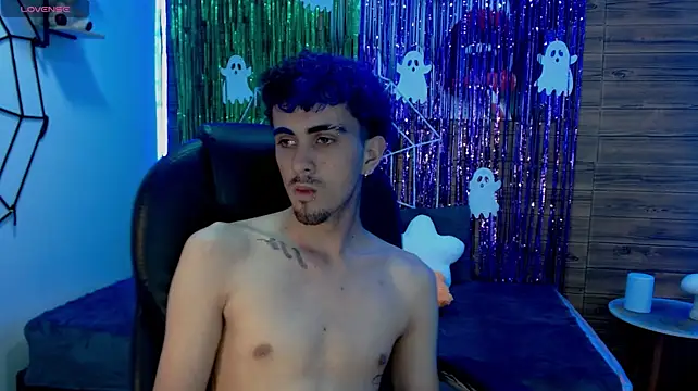 XXX chat uživo modela noah_bluex