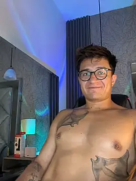 Hassbyd Live XXX Chat