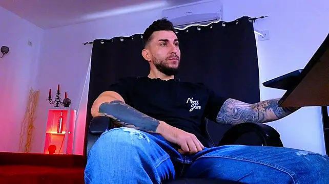 Chat XXX Live MightyAaron66